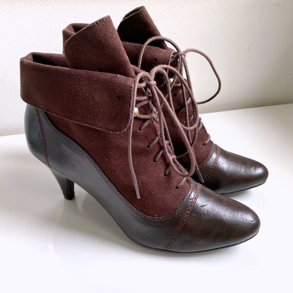 🍂 RED LEVEL BURGUNDY BROWN FAUX LEATHER SUEDE HEEL BOOTIES!